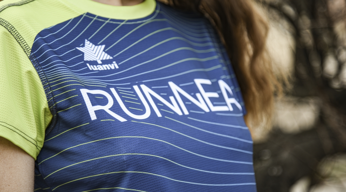 ¿Cómo funciona el método de entrenamiento running de RUNNEA?, camiseta